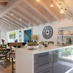 アパート Residenza La Fonte ラヴェーノ・モンベッロ