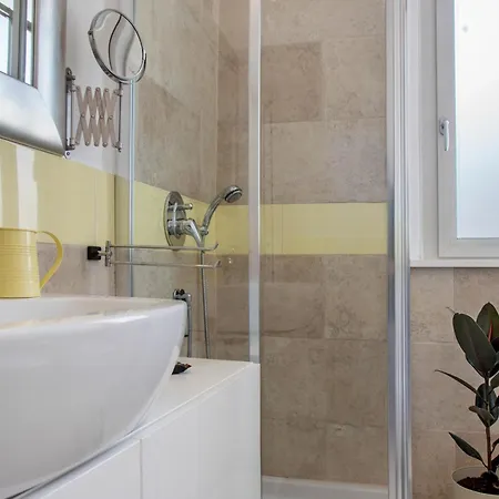 Residenza La Fonte Apartment